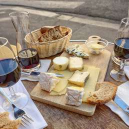 Käse und Wein in Frankreich