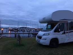 Wohnmobil Stellplatz direkt am Hafen auf Fyn in Dänemark