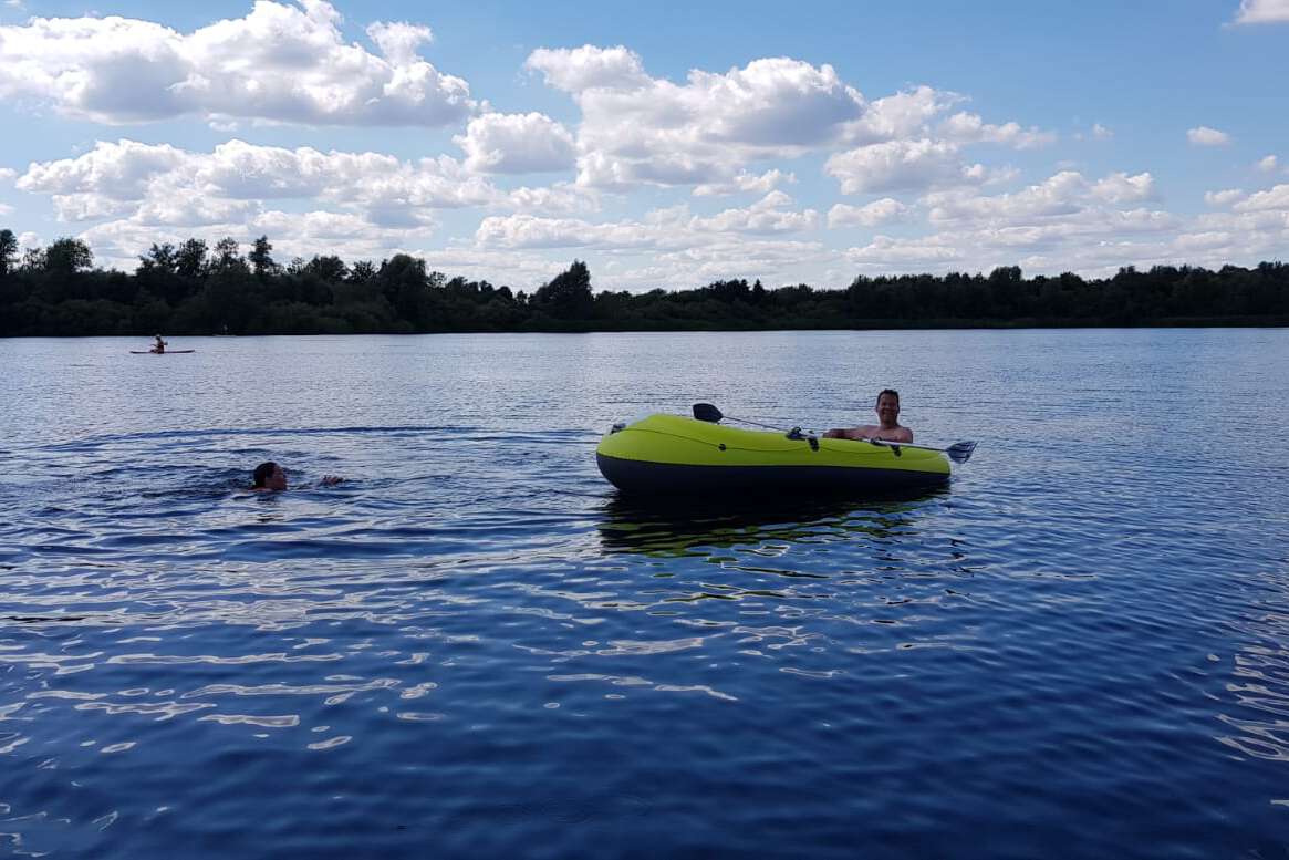 umfangreiche Wassersportmöglichkeiten auf dem Stemmer See im Campingpark Kalletal
