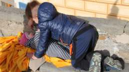 Cinque Terre: Kuschelpause unter Geschwistern
