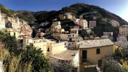 Cinque Terre: oberer Teil von Riomaggiore