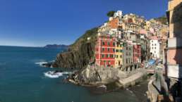 Cinque Terre: Riomaggiore am Hafen