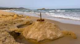 unsere Sandburg am Spiaggia Su Giudeu - inkl. Bewässerungssystem