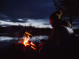 Lagerfeuer und Stockbrot in Jokkmokk