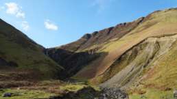 Grey Mares Toul Waterfall (Wandererparkplatz) III