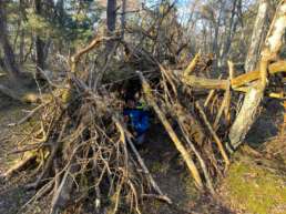 Spaß im improvisierten Tippi