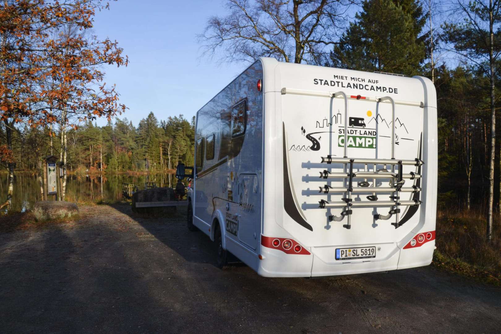 Camping direkt an der Wasserkante im Svartedalen Naturreservat